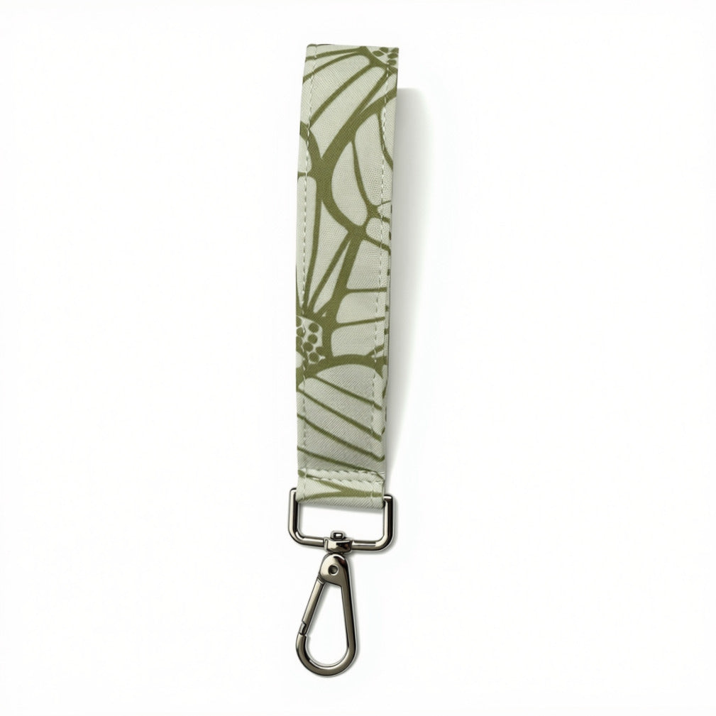 Pua Kala Pistachio Wristlet