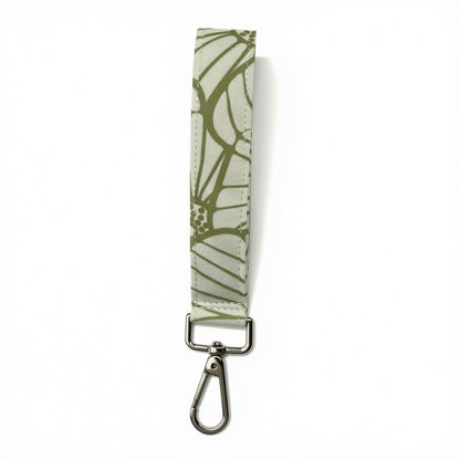 Pua Kala Pistachio Wristlet