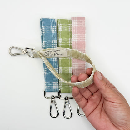 Beige Palaka Print Wristlet