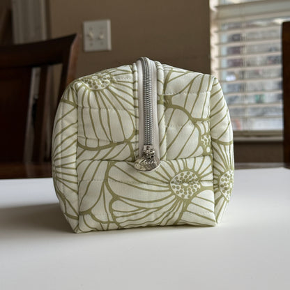 Pua Kala Pouch Pistachio - Large
