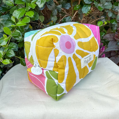 Retro Pouch - Square