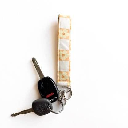 Puakenikeni Wristlet