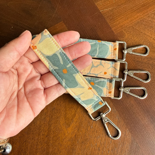 Retro Camo Blooms Pouch and Wristlet Bundle